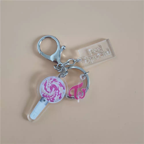 ميدالية توايس TWICE Keychain