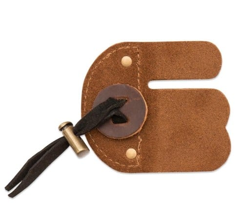 واقي أصابع جلد للقوس Buck Trail Tradi Finger Tab