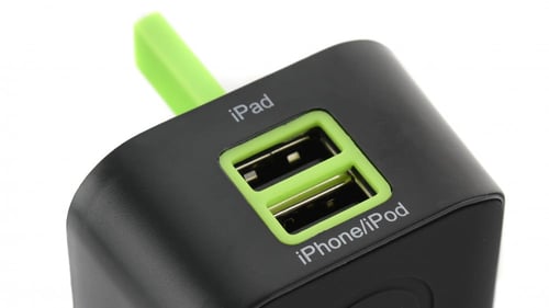 قوي شاحن منزلي مع كابل لايتنج أسود