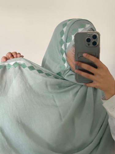 طرحة شادن لينن لون بحري