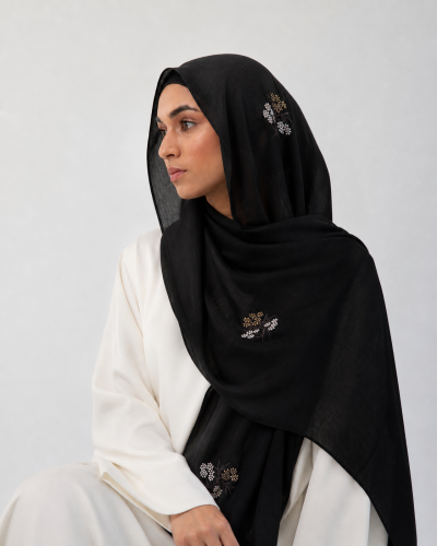 طرحة تولين لينن لون اسود