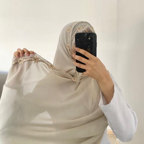 طرحة شيرين ليزر لون بيج