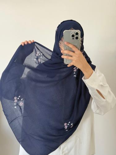 طرحة عنود ليزر لون كحلي