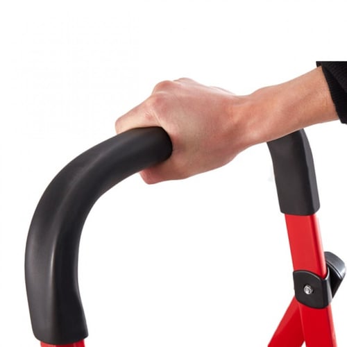 سلم حديدي قابل للطي