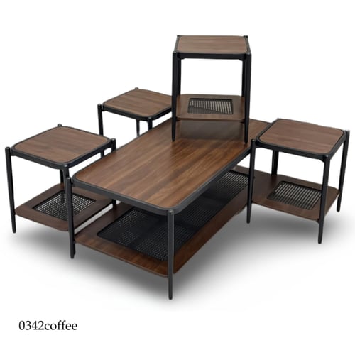 طقم 4و6 طاولات خشب وراتان عدة الوان