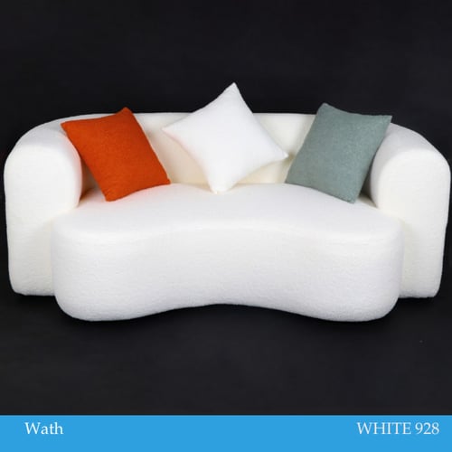 كنبة بوكليه أبيض مع مخدات