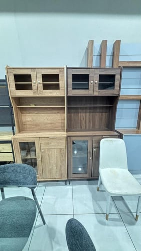 ركن قهوة لون خشبي غامق