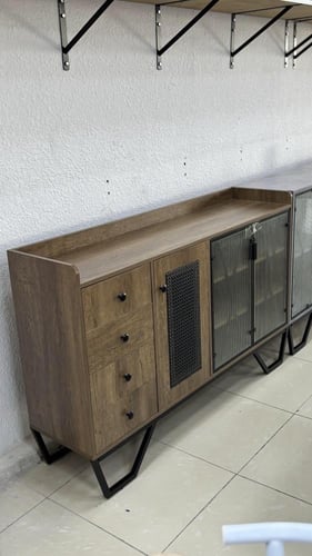 دولاب خشب 140سم عدة الوان