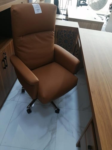 كرسي مكتب عدة ألوان