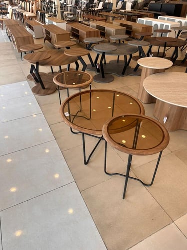 طقم طاولات خدمة قزاز وخشب