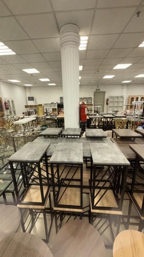 طقم طاولات خدمة عدة الوان