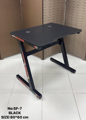 طاولة قيمنق خشب وحديد أسود مقاس 80و100 سم