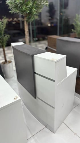 مكتب كاونتر عدة مقاسات عدة الوان