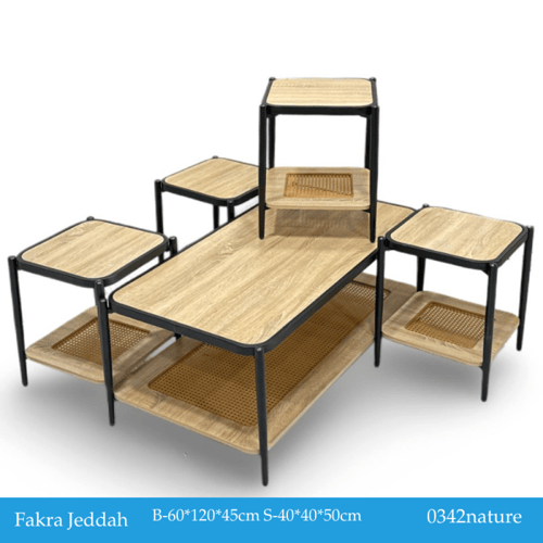 طقم 4و6 طاولات خشب وراتان عدة الوان