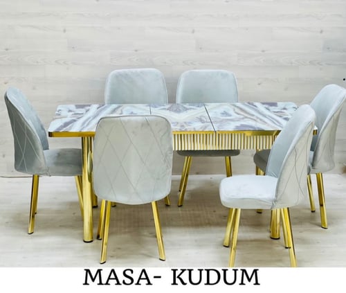 طاولة وست كراسي ثلاث ألوان(تتحكم في حجم الطاولة)