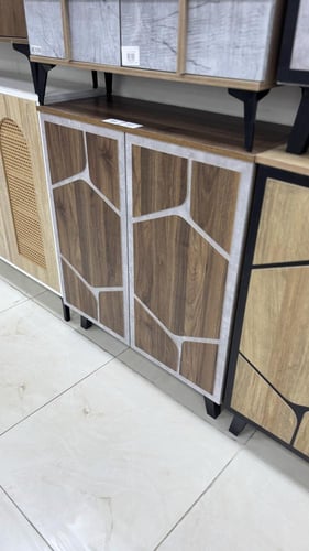 دولاب عدة أبواب وألوان