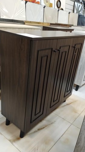 دولاب عدة أبواب وعدة الوان