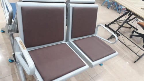 كرسي انتظار 2و3 أشخاص عدة ألوان