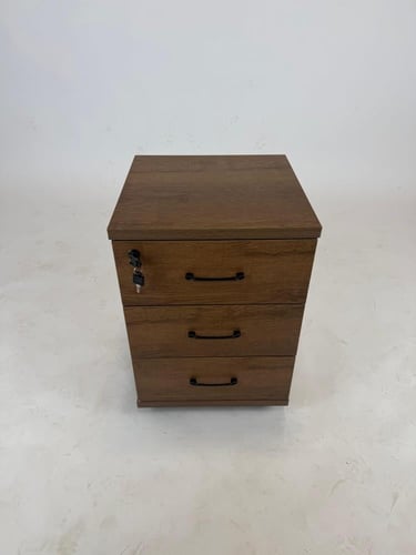 كمودينه مكتب عدة الوان