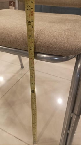 كرسي صلاة لون بني