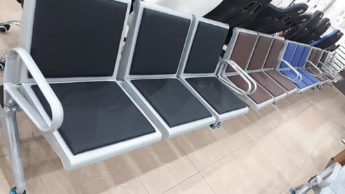 كرسي انتظار 2و3 أشخاص عدة ألوان