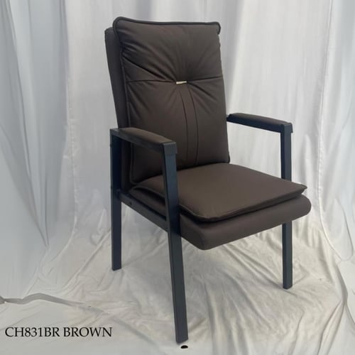 طقم 2 كراسي مكتب جلد عدة الوان