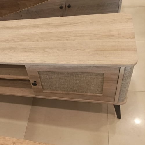 طاولة تلفزيون مقاس 200 سم خشبي فاتح