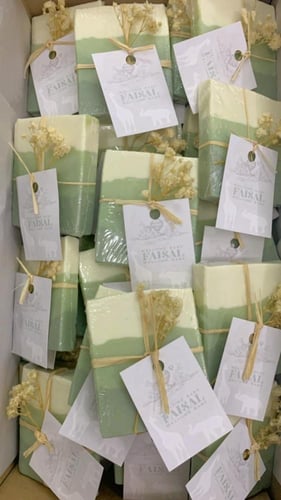 تدرجات الزيتي الغامق ، تفاحي ، سكري