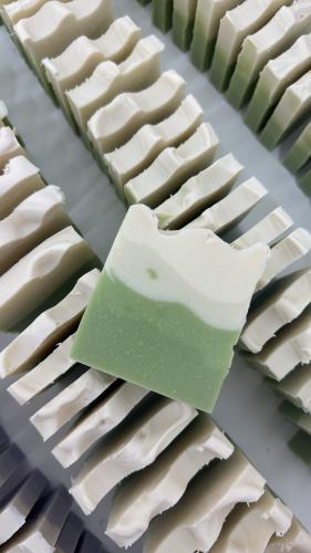 صابون تدرجات الزيتي الغامق ، الرمادي ، السكري