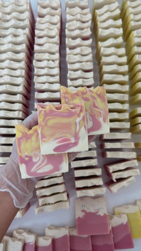 دمج الوردي ، المشمشي ، السكري