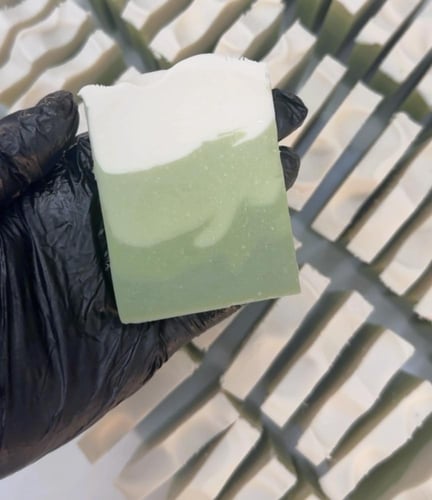 تدرجات الزيتي الغامق ، تفاحي ، سكري