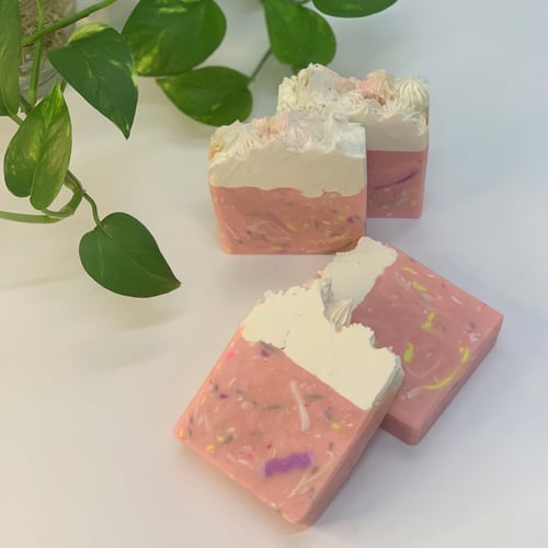 صابون برائحة الفل