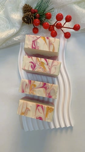 صابون الورد الطائفي