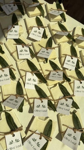 توزيعات صابون زيت الزيتون