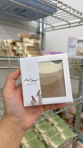 تدرجات البني ، البيج ، السكري