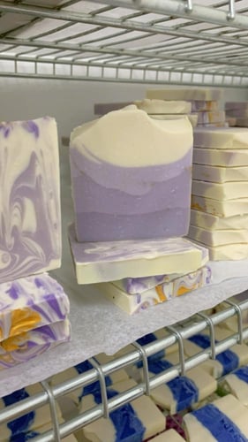 دمج البنفسجي ، سكري