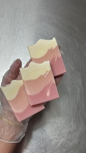 وردي ، مشمشي ، سكري