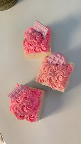 صابون على شكل كيك