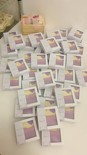 صابون + علب ( للمواليد ، تصميم طلب )