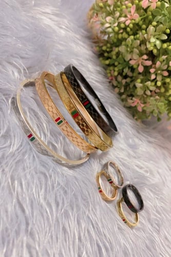 سوارة ماركة قوتشي سميكة