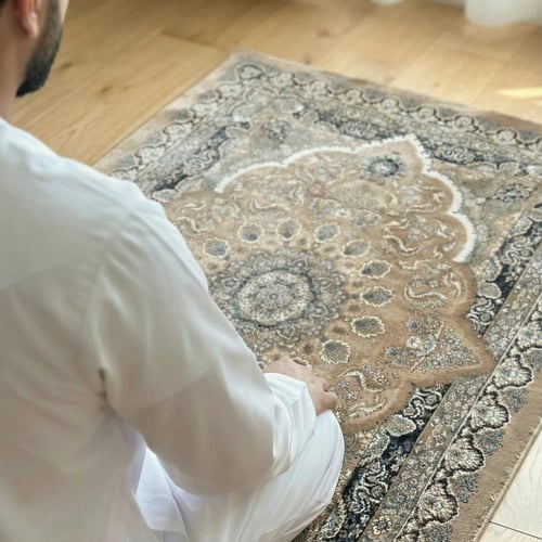 سجادة صلاة ميموري فوم مخملية