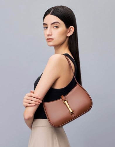 شنطة تشارلز اند كيث - Cesia