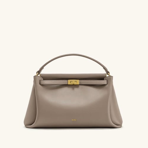 شنطة جي دبليو - Jw pei Carmen