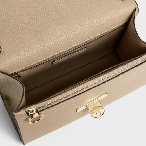 شنطة تشارلز اند كيث - Chance