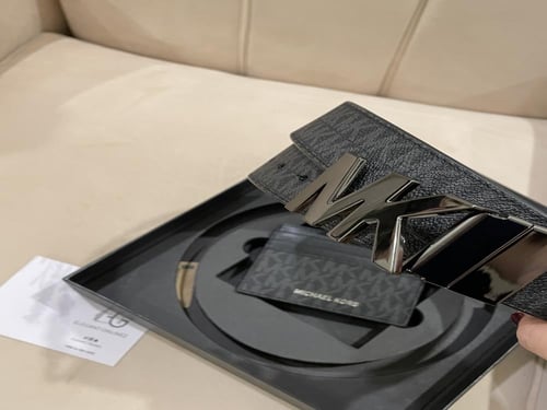 كارد هولدر مايكل كورس - اسود