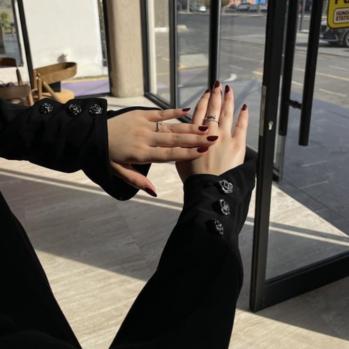 عباية مفتوحه بمرد داخلي