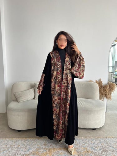 عبايه Black gold