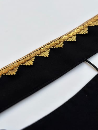 برقع بحياكه فاخره مطرز ب ( التراث الشعبي )