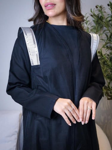 عبايه التراث