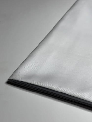 قماش ثوب فاخر صيفي ( أبيض ثلجي ) نقش